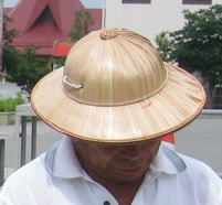 naitou-helmet1.jpg